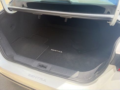 Used 2023 Nissan Sentra SR w/ Trunk Package FWD image 25