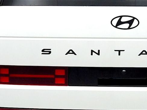 Used 2025 Hyundai Santa Fe Calligraphy AWD/4WD image 6
