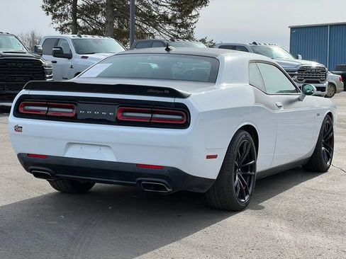 Used 2018 Dodge Challenger T/A image 42
