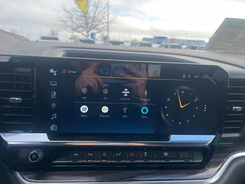 New 2025 Chevrolet Silverado 1500 LT w/ Safety Package image 17