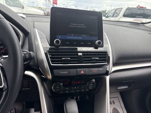 Used 2024 Mitsubishi Eclipse Cross SE image 13