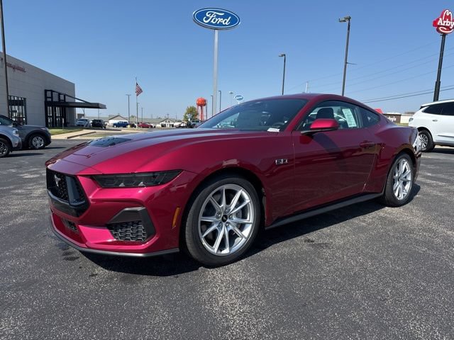 Used 2025 Ford Mustang GT Premium RWD image 1