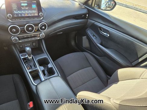 Used 2024 Nissan Sentra SV image 15