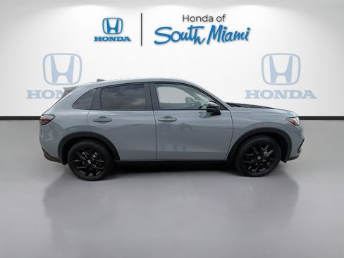 Certified 2024 Honda HR-V Sport image 8