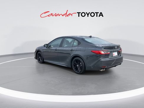 Used 2026 Toyota Camry SE image 6