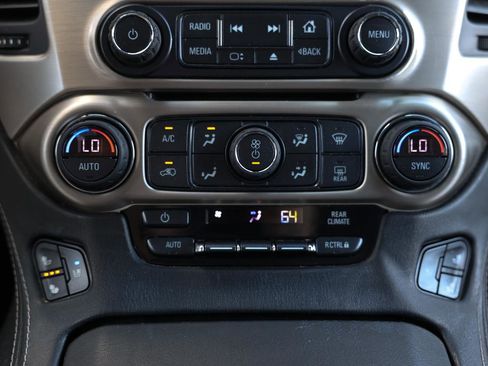 Used 2017 GMC Yukon XL Denali RWD image 35