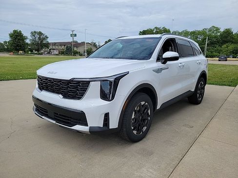 New 2026 Kia Sorento S AWD/4WD image 2
