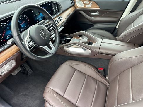 Certified 2022 Mercedes-Benz GLE 350 w/ Premium Package image 11