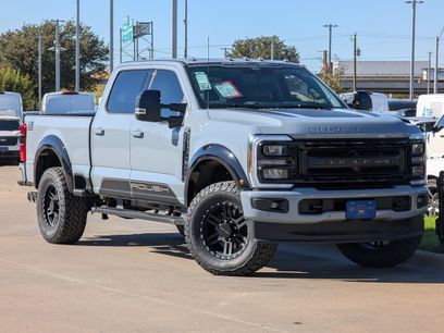 New 2026 Ford F250 Lariat w/ Black Appearance Package