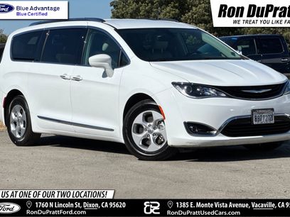 Used 2018 Chrysler Pacifica Touring-L
