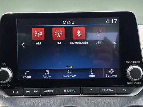Used 2025 Nissan Sentra SV FWD image 24
