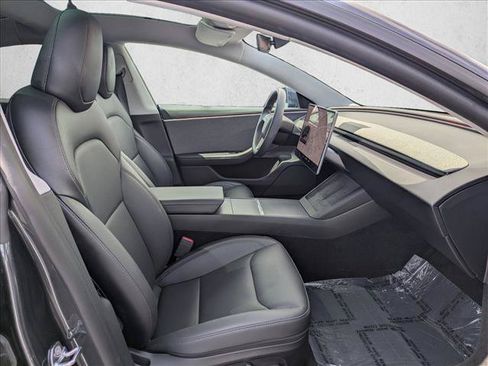 Used 2025 Tesla Model 3 Long Range RWD image 22