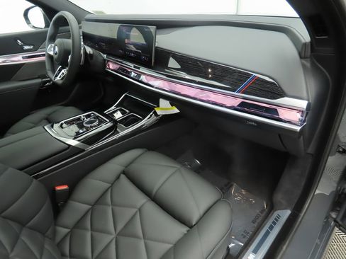 New 2026 BMW 740i 740i w/ Premium Package image 16