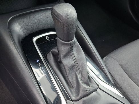 Used 2024 Toyota Corolla LE FWD image 15