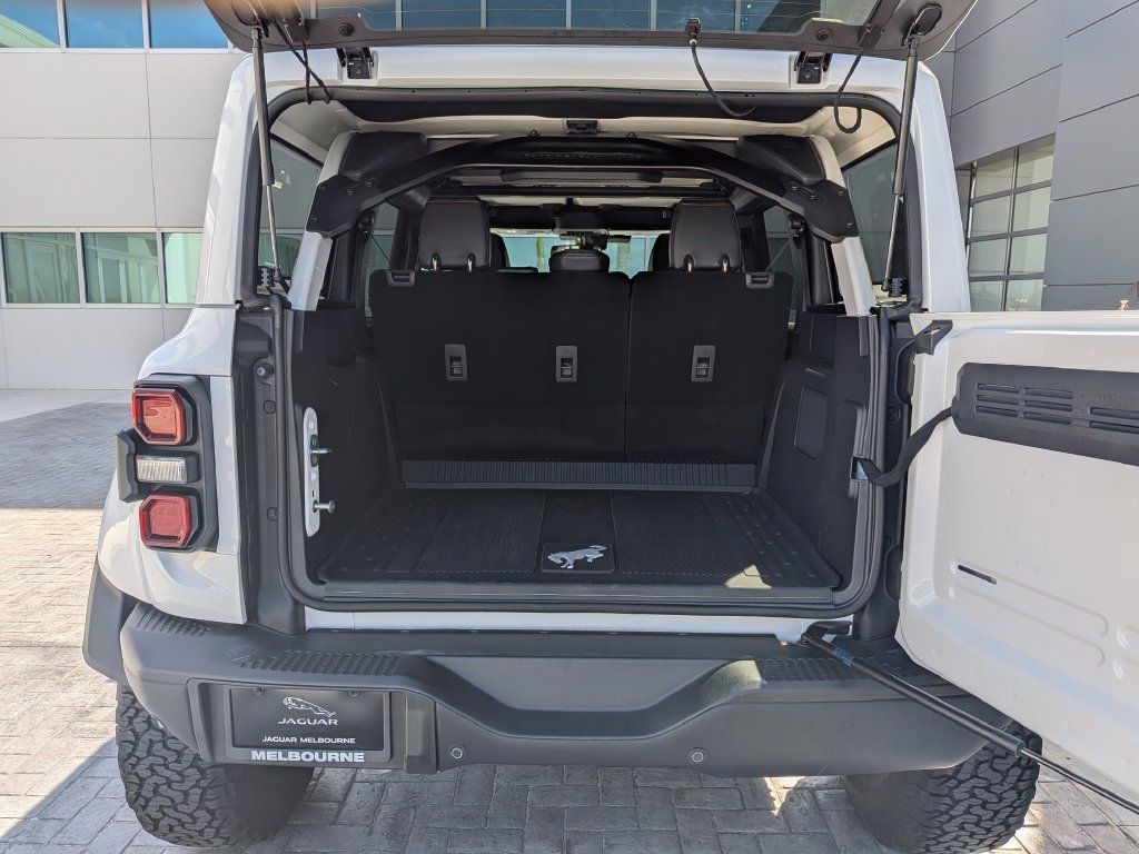 Used 2025 Ford Bronco Raptor w/ Interior Carbon Fiber Pack AWD/4WD image 13