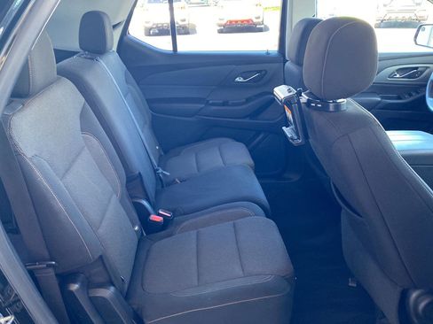 Used 2020 Chevrolet Traverse LS AWD/4WD image 21