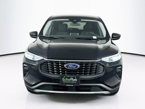 Used 2024 Ford Escape Active FWD image 2