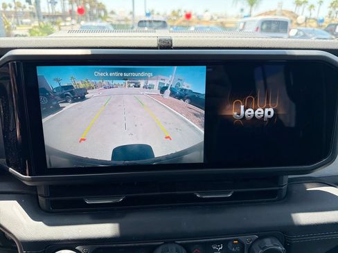 Certified 2024 Jeep Wrangler Unlimited Sahara AWD/4WD image 22