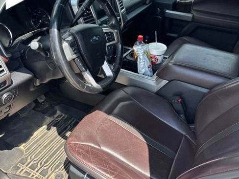 Used 2017 Ford F250 Platinum w/ Platinum Ultimate Package AWD/4WD image 7