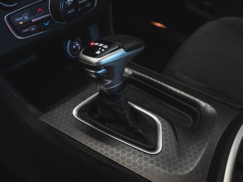 Used 2018 Dodge Charger SXT Plus image 28