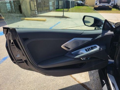 Used 2024 Chevrolet Corvette Stingray Preferred Conv w/ Z51 Performance Package RWD image 16