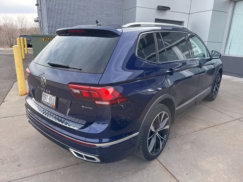 Used 2022 Volkswagen Tiguan SEL R-Line image 10
