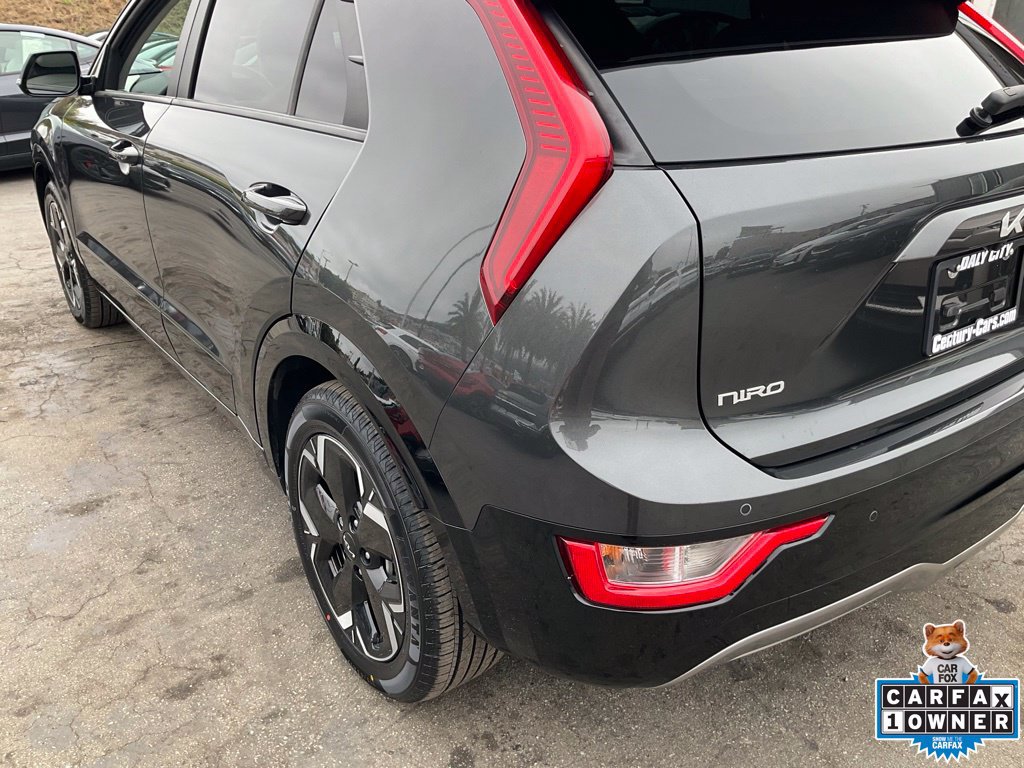 Used 2023 Kia Niro Wind FWD image 79