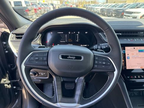 New 2026 Jeep Grand Cherokee Altitude AWD/4WD image 10