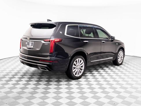 Used 2020 Cadillac XT6 Premium Luxury image 8