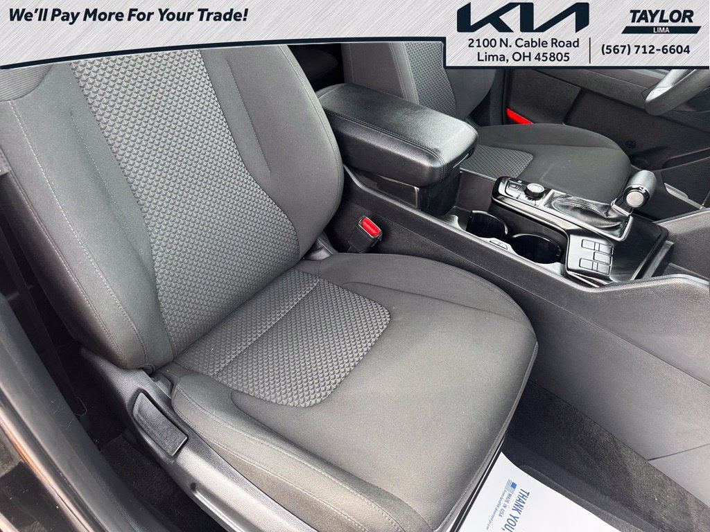 Used 2024 Kia Sportage LX FWD image 12