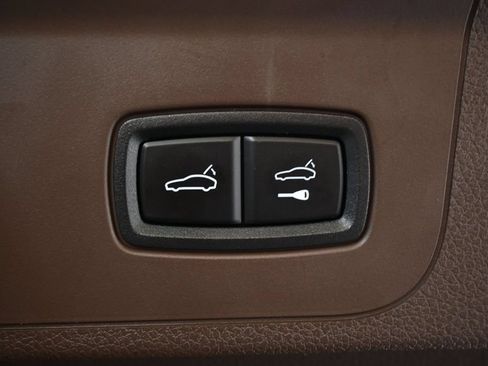 Certified 2021 Porsche Panamera Turbo S AWD/4WD image 37