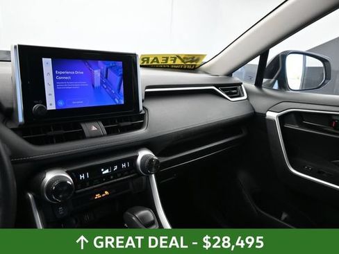 Used 2024 Toyota RAV4 LE AWD/4WD image 22