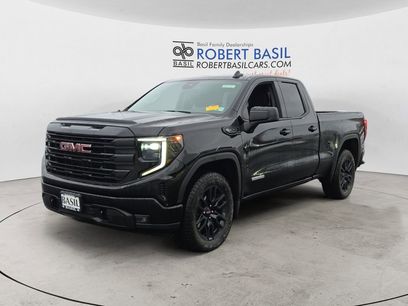 Used 2023 GMC Sierra 1500 Elevation w/ Preferred Package