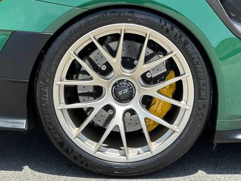 Certified 2018 Porsche 911 GT2 RS RWD image 41