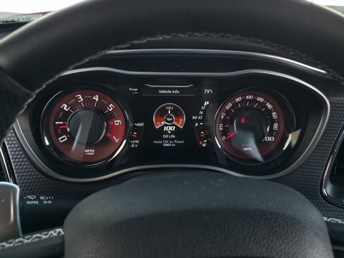 Used 2015 Dodge Challenger SRT Hellcat image 21