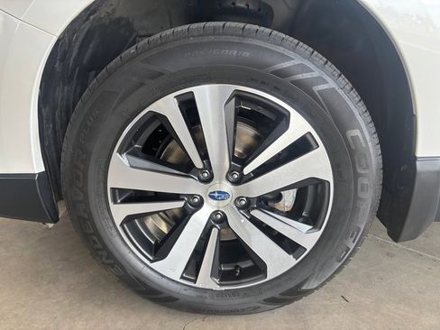 Used 2019 Subaru Outback 2.5i Limited w/ Popular Package #2 AWD/4WD image 63