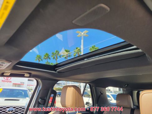 New 2026 Toyota 4Runner Limited image 17