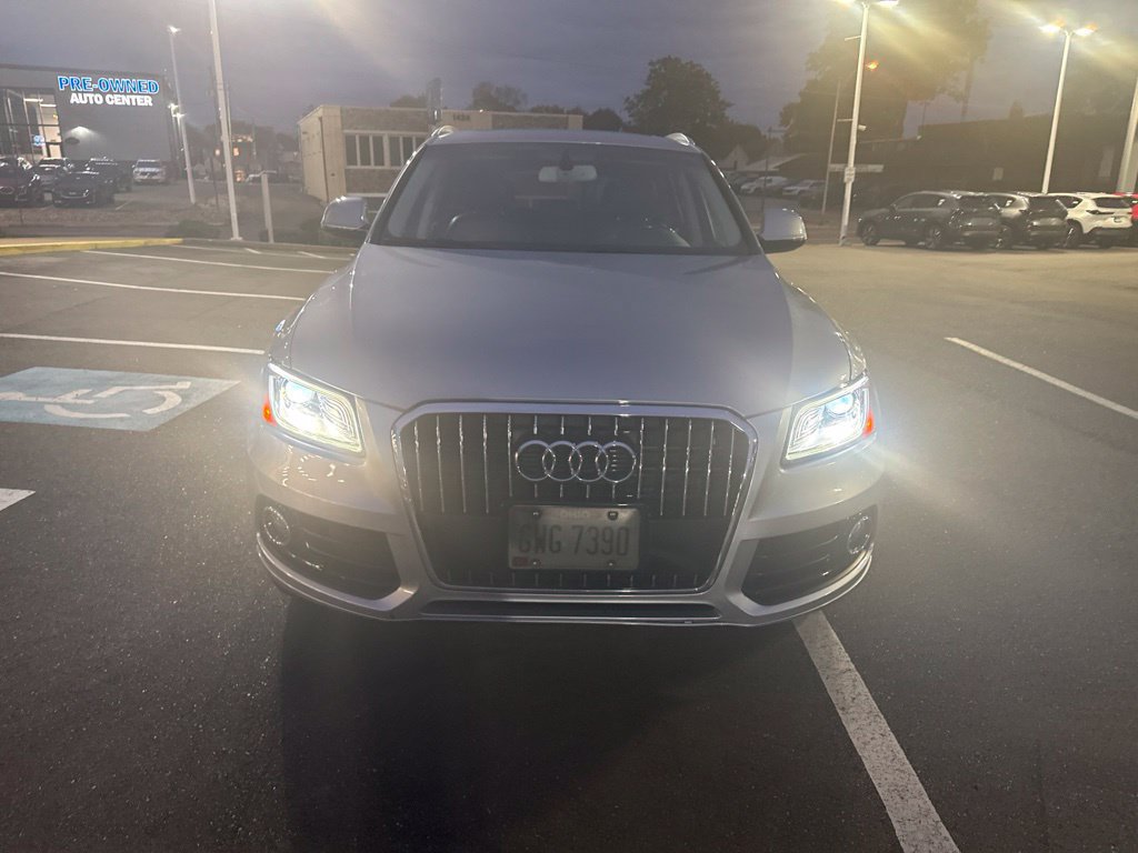 Used 2016 Audi Q5 2.0T Premium Plus w/ Technology Package AWD/4WD image 3
