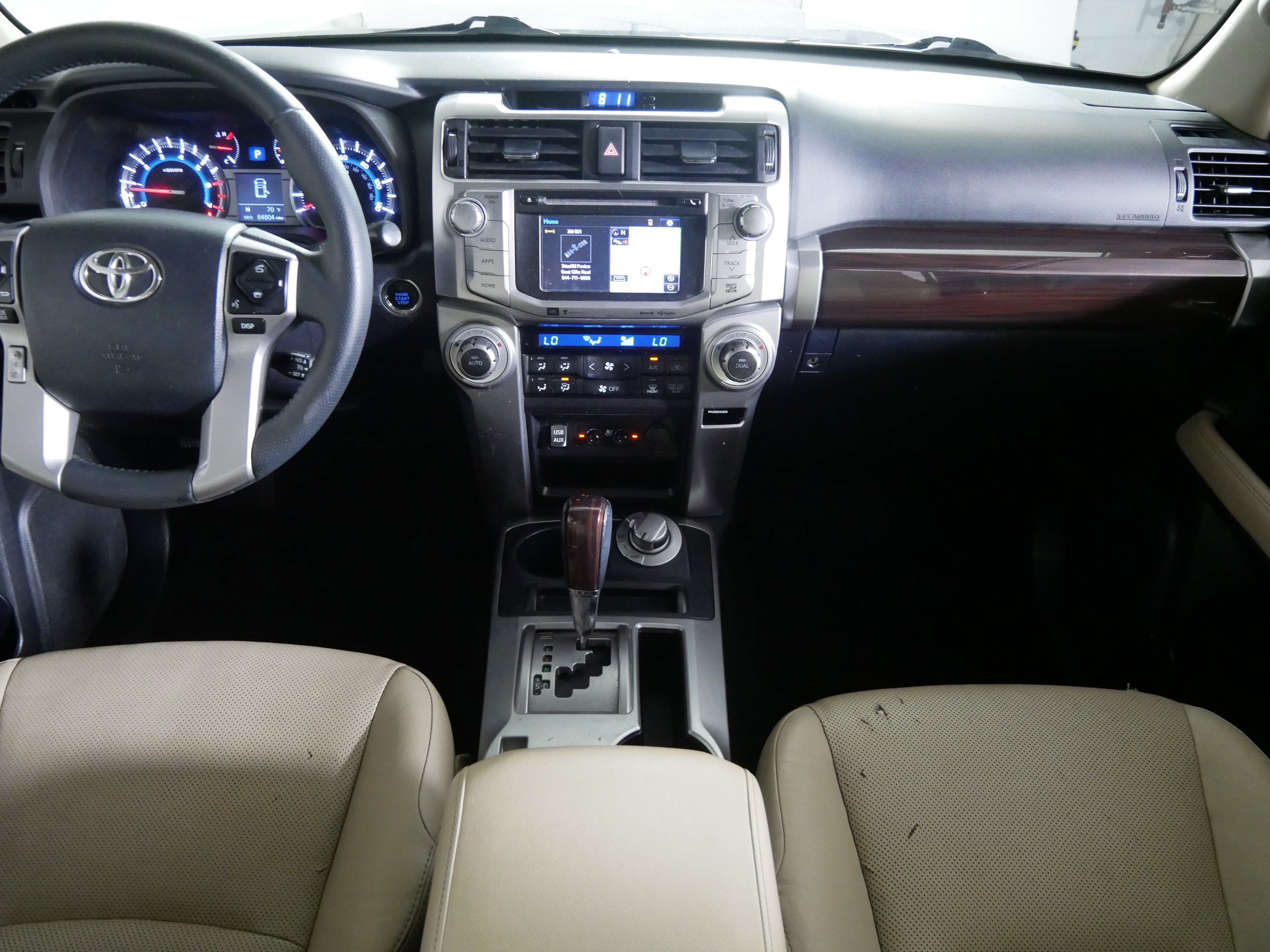 Used 2018 Toyota 4Runner Limited AWD/4WD image 10
