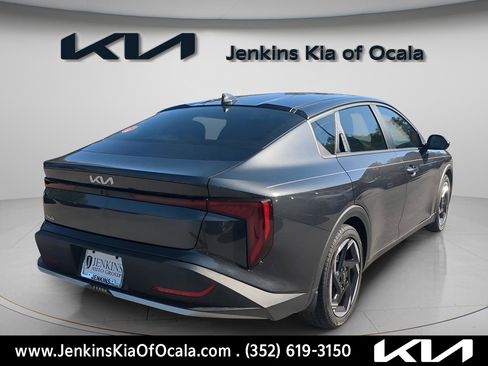 New 2025 Kia K4 EX image 3