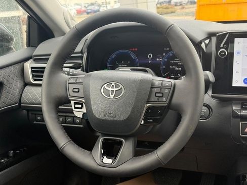 New 2026 Toyota Camry XLE image 14