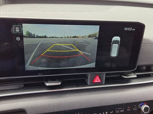 Used 2026 Kia Carnival EX FWD image 13