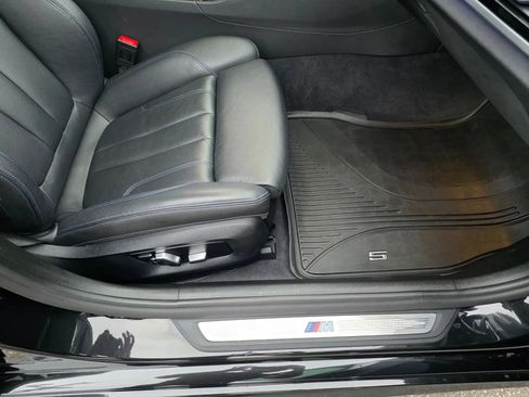 Used 2018 BMW 530e xDrive image 37