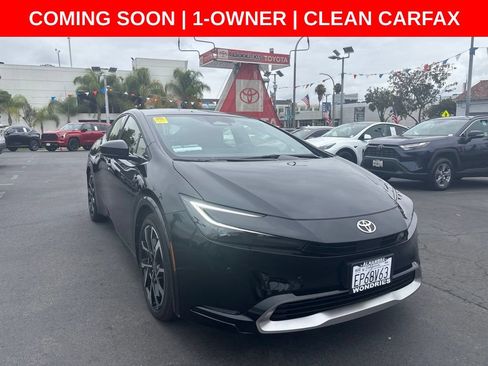 Used 2026 Toyota Prius Plug-In Hybrid FWD image 2