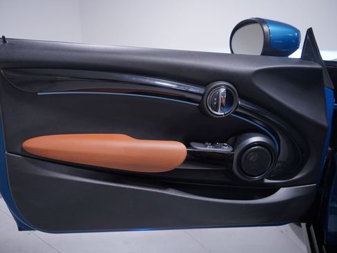 Used 2023 MINI Cooper SE image 12