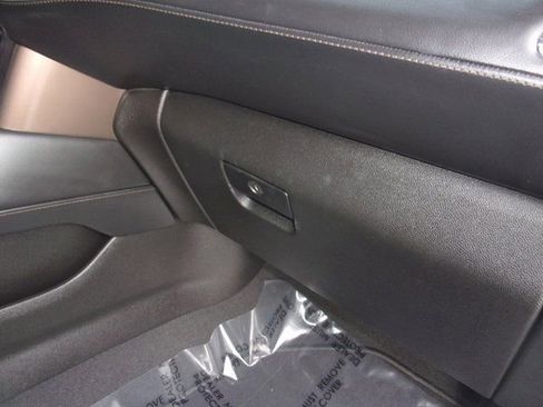 Used 2021 Chevrolet Suburban High Country image 40