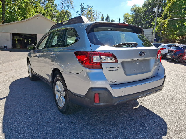 Used 2019 Subaru Outback 2.5i AWD/4WD image 7