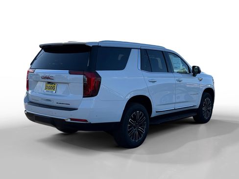 New 2026 GMC Yukon Elevation image 5