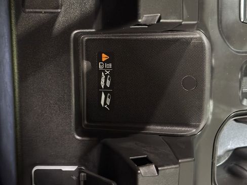 Certified 2024 GMC Sierra 2500 AT4 w/ AT4 Premium Plus Package image 38