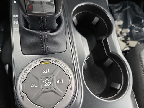 New 2025 Ford Bronco 2-Door image 17